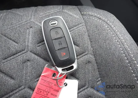 2025 Nissan Kicks Sv Fwd from USA, damaged, VIN 3N8AP6CA4SL318382